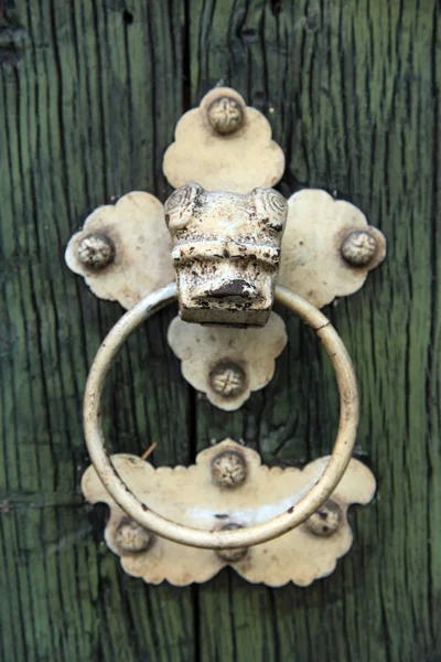 Porta de madeira rústica — Fotografia de Stock