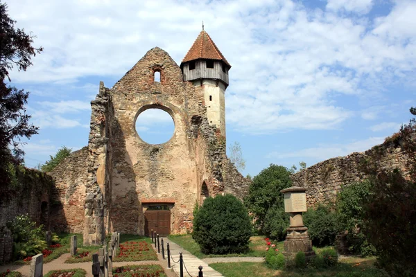 Цистеріанській церква в селі Хартія вольностей з Румунії — стокове фото