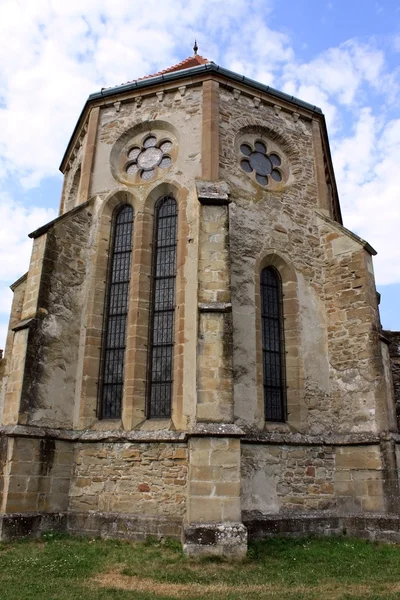 Bardzo stary kościół z carta, Transylwania — Zdjęcie stockowe