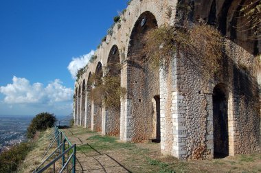 Zeus'un Roma Tapınağı