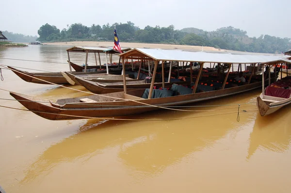 Taman Negara - Boat in the Jetty — Stock Photo, Image