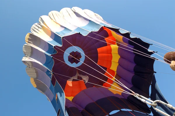Hot ballong landning — Stockfoto
