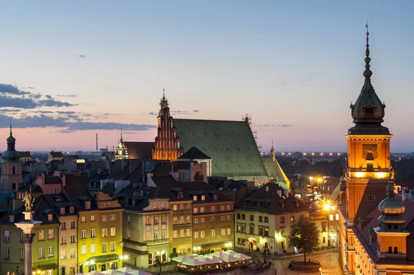 Kungliga slottet i Warszawa på natten — Stockfoto