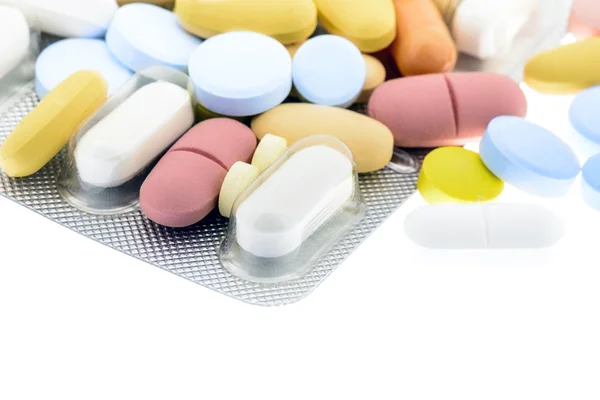 Színes tabletták csoportja — Stock Fotó