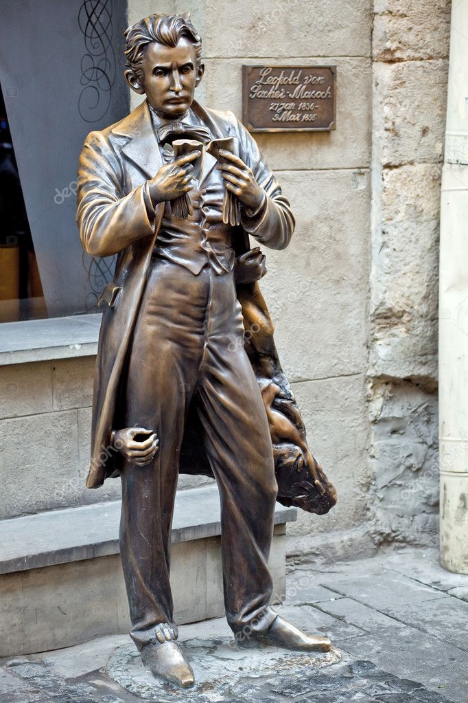 https://static9.depositphotos.com/1033600/1162/i/950/depositphotos_11629717-stock-photo-the-monument-of-leopold-von.jpg