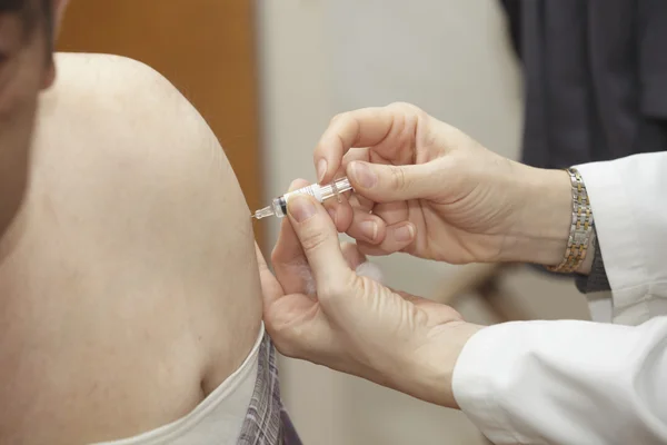 接种疫苗注射器医药卫生保健 — 图库照片