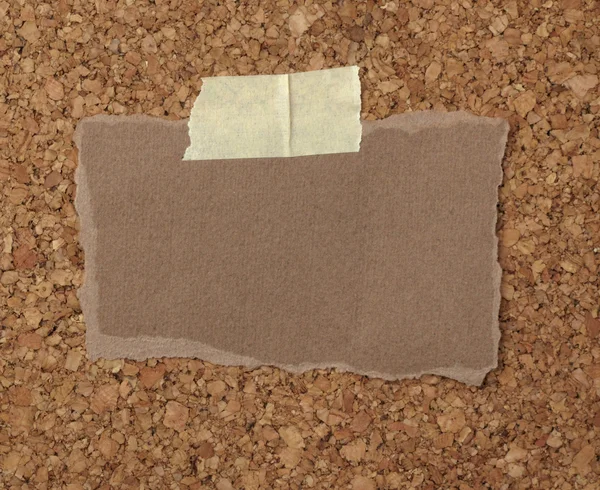 Papel velho marrom nota fundo placa de cortiça — Fotografia de Stock