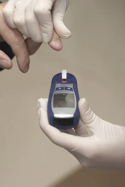 Lab bloedonderzoek gezondheidszorg geneeskunde diabetes — Stockfoto