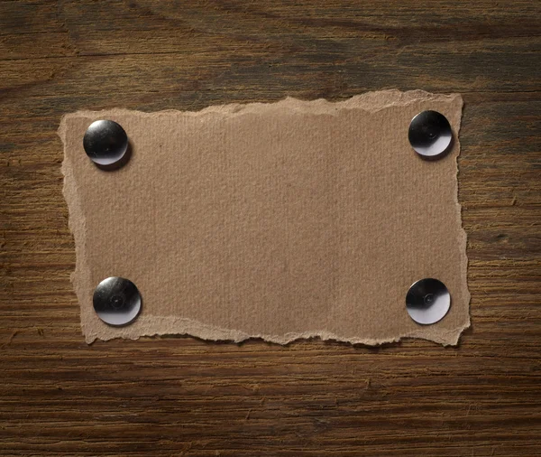 Σημείωση χαρτί ΣΤΙΣ ξύλινα τοίχων — Φωτογραφία Αρχείου