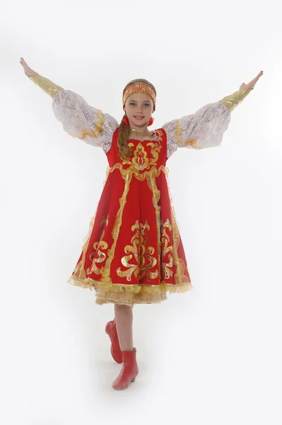 Девушка в русской традиционной одежде — стоковое фото