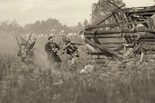 A csaták a második világháború rekonstrukciója — Stock Fotó