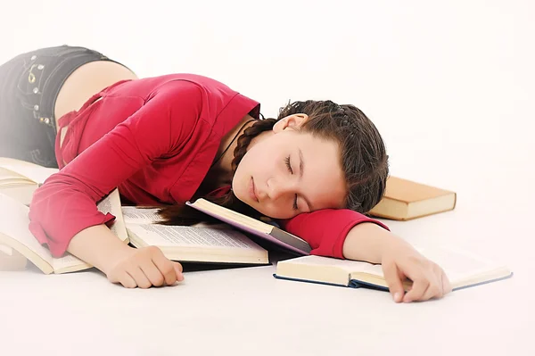 O estudante adormeceu se preparando para exames — Fotografia de Stock