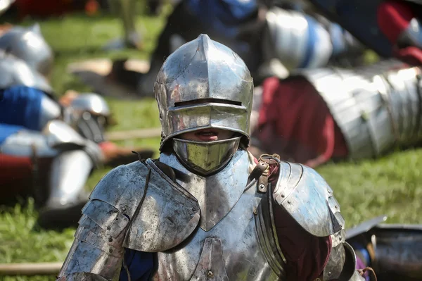 Cavalieri medievali in armatura — Foto Stock