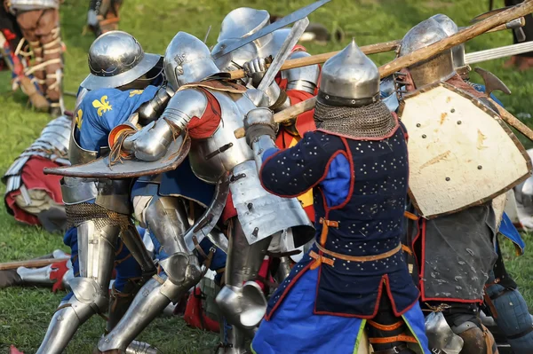 Bestrijding van middeleeuwse ridders — Stockfoto