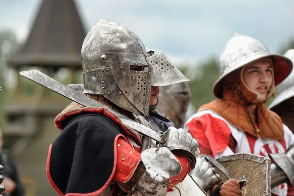 中世纪的骑士的战斗 — 图库照片