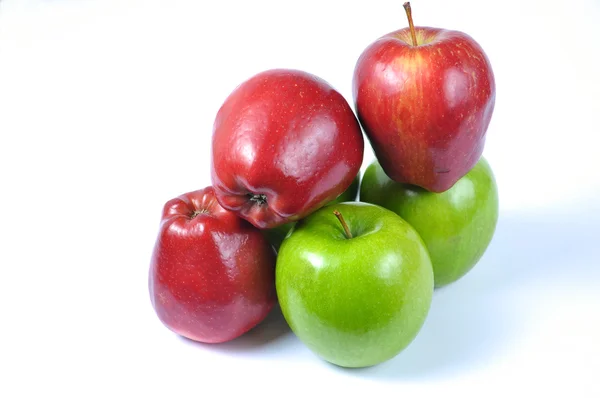 빨강 과 초록 사과 — 스톡 사진