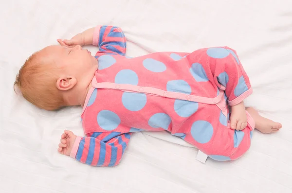 Sovende nyfødte baby - Stock-foto