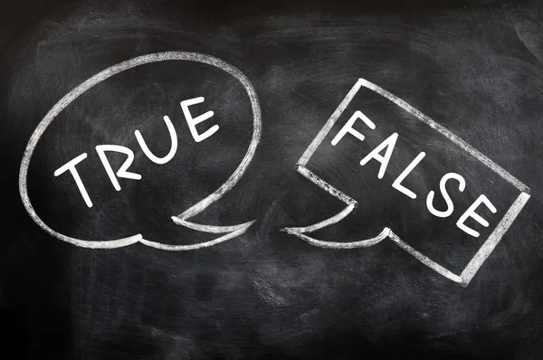 Speech bubbles for True and False — Stock Photo, Image