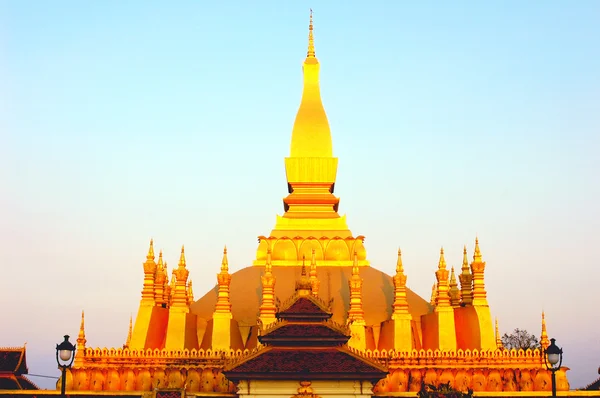 Gouden wat in vientiane, laos — Stockfoto