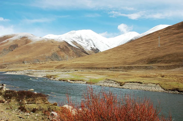 Landskap i Tibets highland — Stockfoto