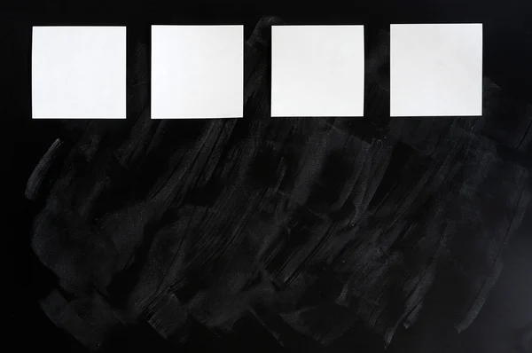 Bir kara tahta üzerinde boş sopa not — Stok fotoğraf