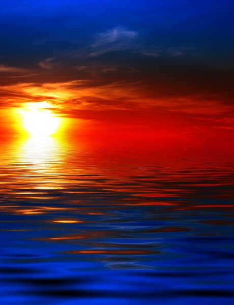 Stunning sunset on the sea or lake