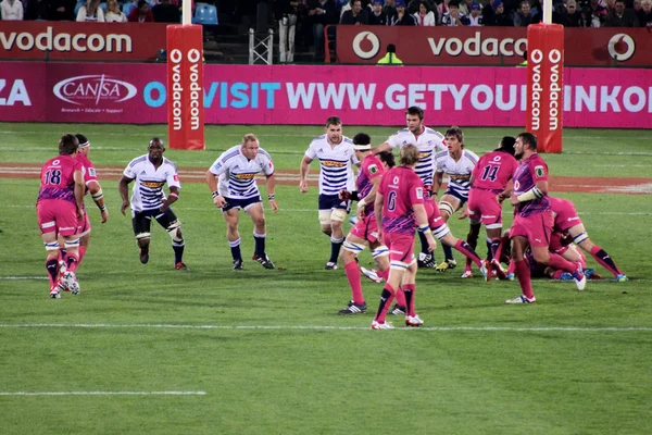 Rugby Stormers avança linha defensiva África do Sul 2012 — Fotografia de Stock