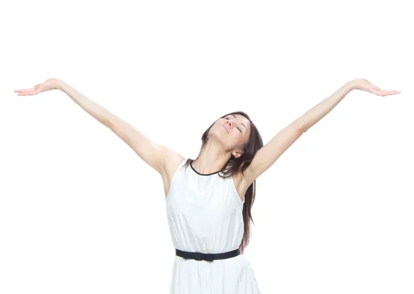 Nő karok nyílt érzés szabadság és boldogságát — Stock Fotó