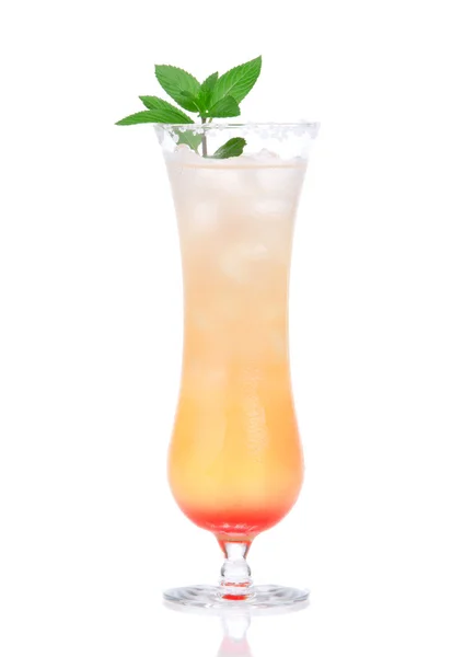 Álcool tequila nascer do sol ou margarita cocktail — Fotografia de Stock