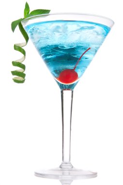 Martini cosmopolitan kokteyl veya mavi hawaiian alkol