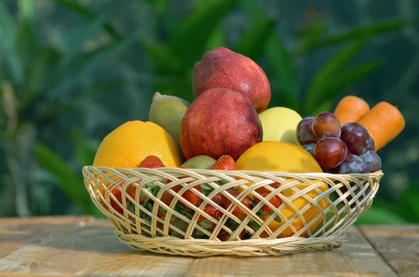 Кращі фотографії фруктів та овочів — стокове фото