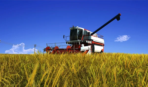 The machine for harvesting — Stock Photo, Image
