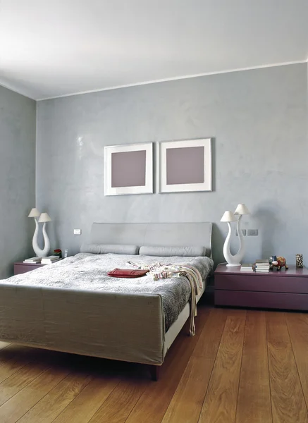 现代卧房 — 图库照片