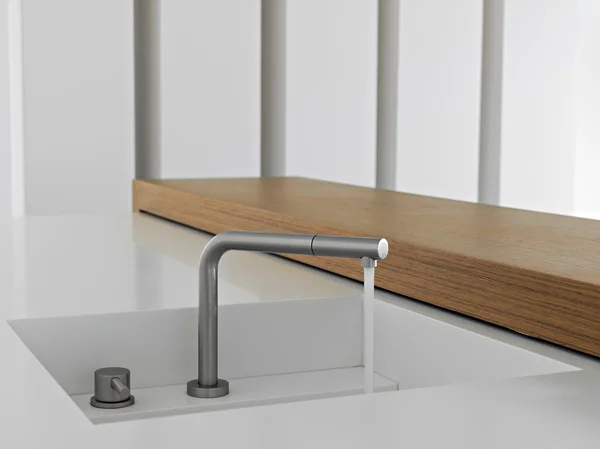 Detail des modernen Stahlhahns in der Küche — Stockfoto