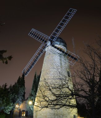 Montefiore Windmill clipart