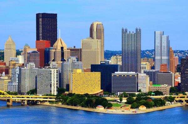 Skyline w Pittsburghu — Zdjęcie stockowe