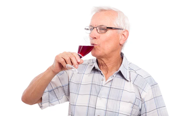 Hombre mayor bebiendo vino —  Fotos de Stock