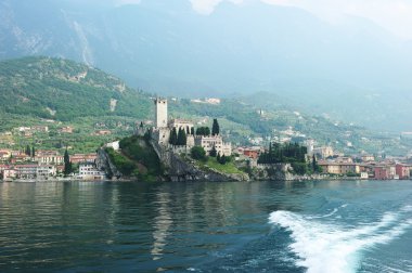 Lago del Garda clipart