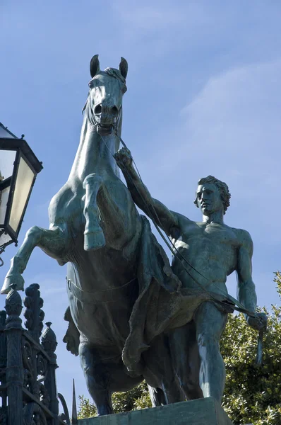 Pogromca rzeźba konia — Zdjęcie stockowe