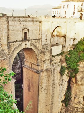 ronda, andalucia ünlü beyaz yerde biri olarak yeni bir köprü,