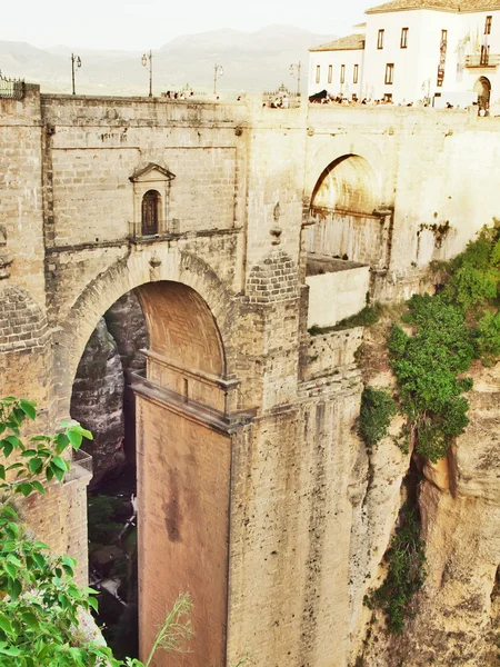 New bridge in Ronda, one of the famous white place in Andalucia, — Stock Photo, Image