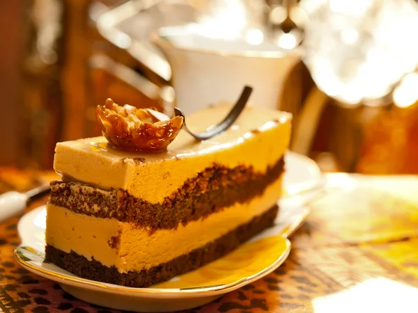 Vienna cake with almond and caramel — Stock Photo, Image