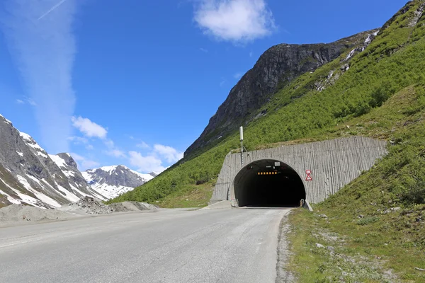 Norveç yol — Stok fotoğraf