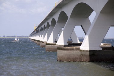 zeelandbrug veya zeeland Köprüsü