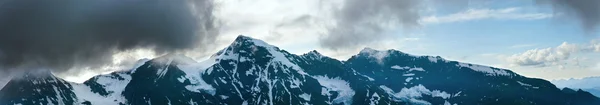 Alpen-Sommerpanorama — Stockfoto