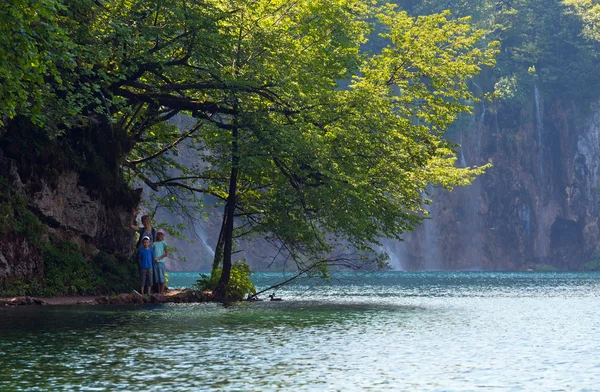 Summer waterfalls and family for walk (Plitvice, Croatia) — Stock Photo, Image