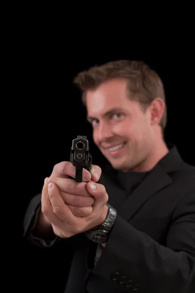 銃を持つ男性のコーカサス地方モデル — ストック写真