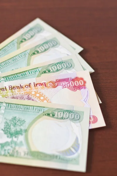 Vijf zestigduizend iraki dinars — Stockfoto