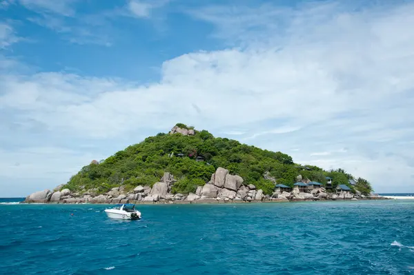 Beau paradis tropical en Thaïlande : Nang Yuan Island, Thaïlande — Photo