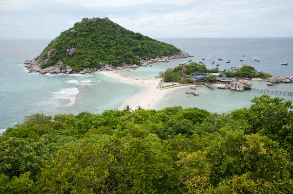 Belo paraíso tropical na Tailândia: Nang Yuan Island, Tailândia — Fotografia de Stock